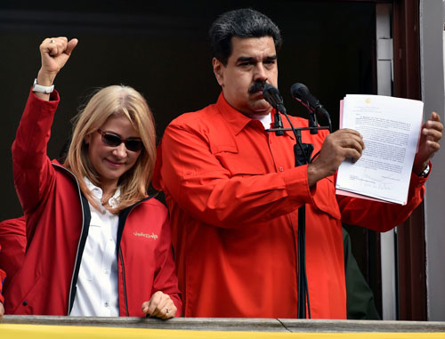 Kết cục có thể xảy ra với tổng thống tự phong của Venezuela