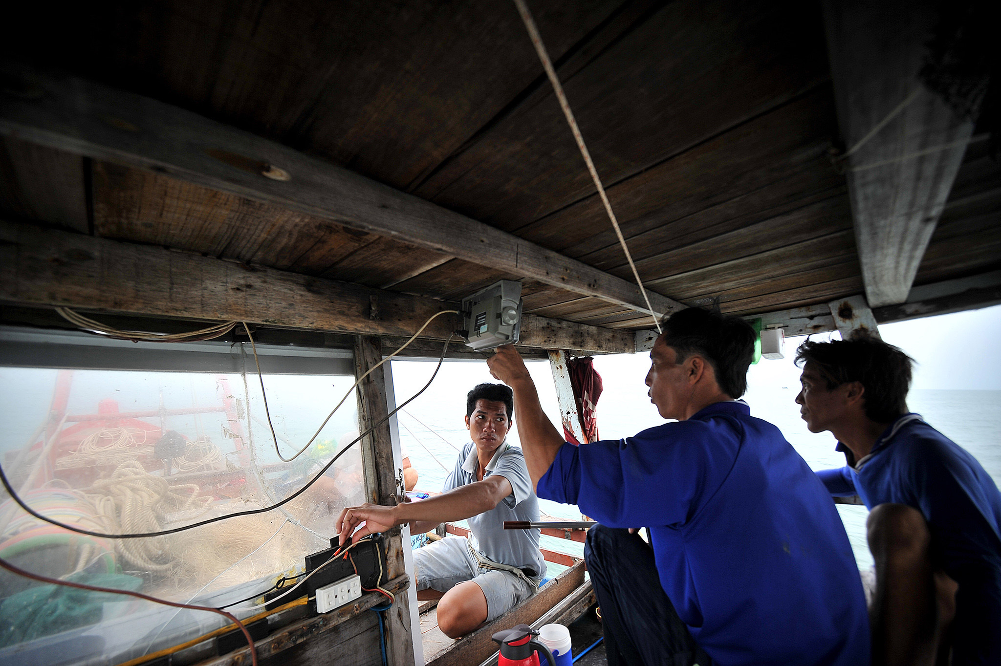 Người nhện ở vùng biển cực nam Tổ quốc