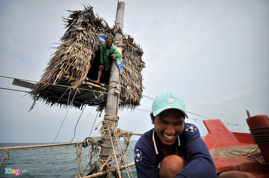 Người nhện ở vùng biển cực nam Tổ quốc