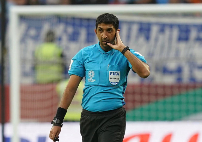 Báo chí thế giới: Nghiệt ngã VAR, đáng khen tuyển Việt Nam