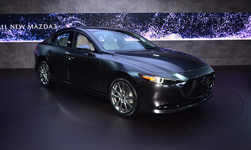 Mazda3 2019 giá từ 21.900 USD