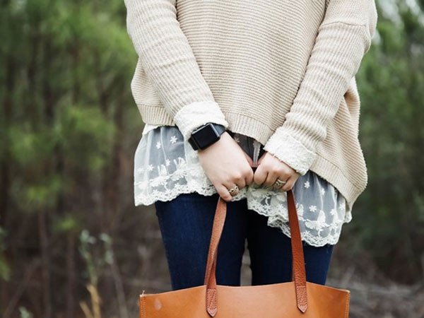 Lần đến nhà sếp, tôi giật mình vì con trai của sếp trông giống hệt con mình sau đó thì té ngửa với sự thật