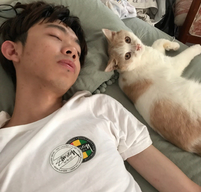 Chùm ảnh: Khi con trai cũng lột xác nhờ photoshop thì độ ảo diệu chẳng thua gì con gái