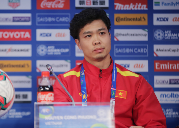 Việt Nam 0-1 Nhật Bản: Nhận bàn thua vì VAR, ĐTVN thể hiện tinh thần bất khuất