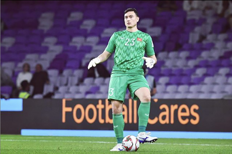 Kết thúc chặng đường Asian Cup, fan tò mò số phận bóng đá Lâm Tây ra sao, và đây là cách anh trả lời