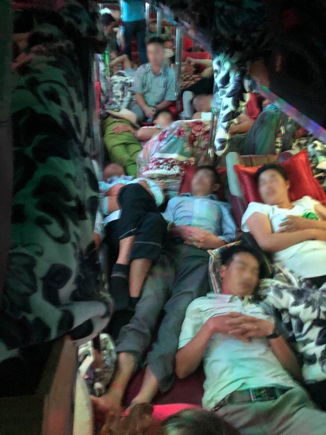 Nỗi ám ảnh lớn nhất ngày Tết mang tên... đi xe khách về quê