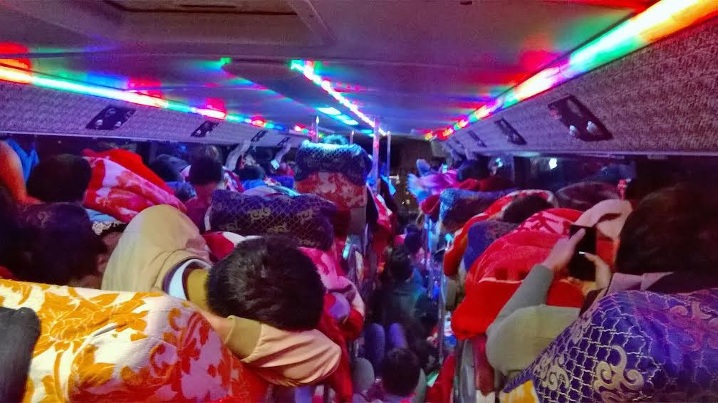 Nỗi ám ảnh lớn nhất ngày Tết mang tên... đi xe khách về quê