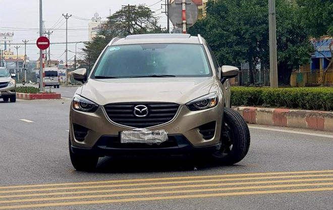 Xe hơi gãy càng, rụng bánh có phải do chất lượng thấp?