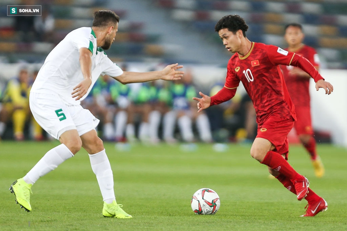 Dưới bàn tay ma thuật của HLV Park Hang-seo, Công Phượng đang khiến Công Vinh phải lu mờ