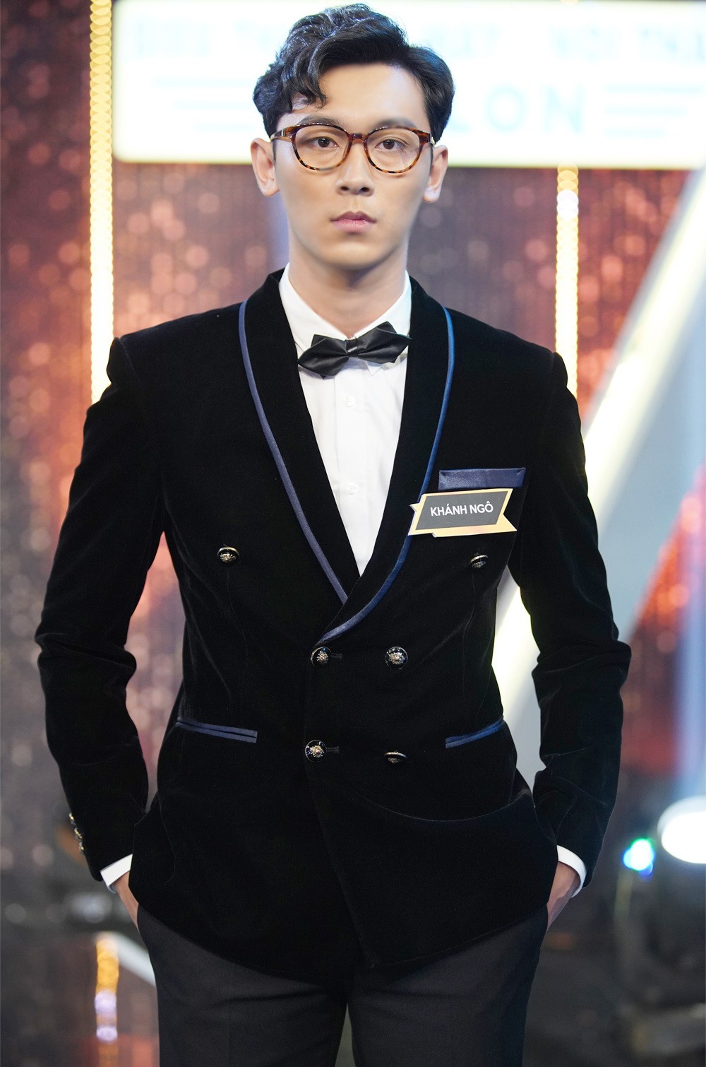 Người ấy là ai: Hương Giang ngỡ ngàng khi được chàng trai yêu thầm 1 năm mang nhẫn đến quỳ gối tỏ tình