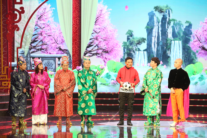 Táo quân 2019 đả kích dân chơi biến tướng đi bão