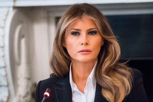 Báo Anh phải xin lỗi, đền bù vì đăng tin sai về Melania Trump