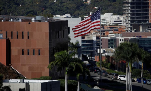 Mỹ rút một số nhân viên ngoại giao khỏi Venezuela