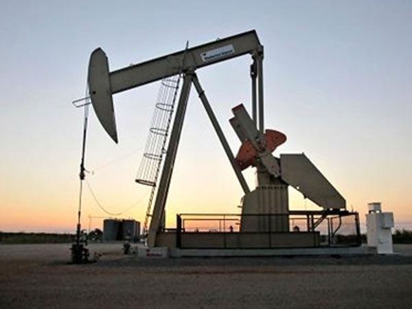 Giá dầu tăng phiên thứ hai liên tiếp sau bất ổn tại Venezuela