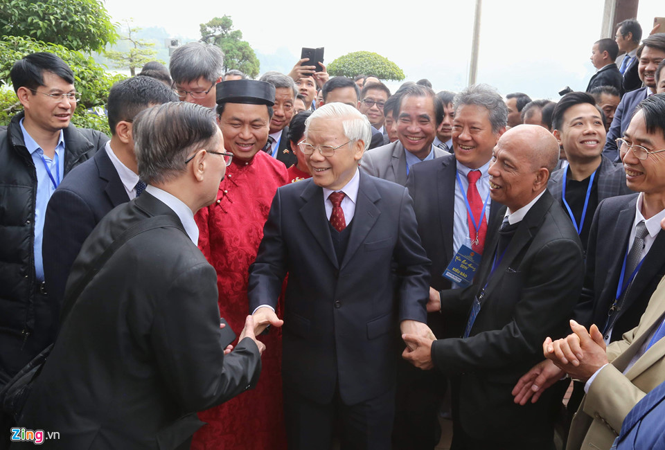 Tổng bí thư, Chủ tịch nước thả cá chép tiễn Táo quân