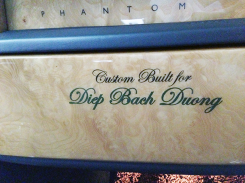 Xe siêu sang Rolls-Royce tứ quý 7 của bà Dương Thị Bạch Diệp