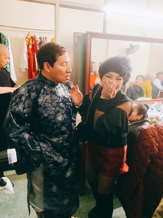 Hình ảnh đầu tiên của đêm ghi hình Táo Quân 2019: Trang phục của các Táo đã chính thức lộ diện