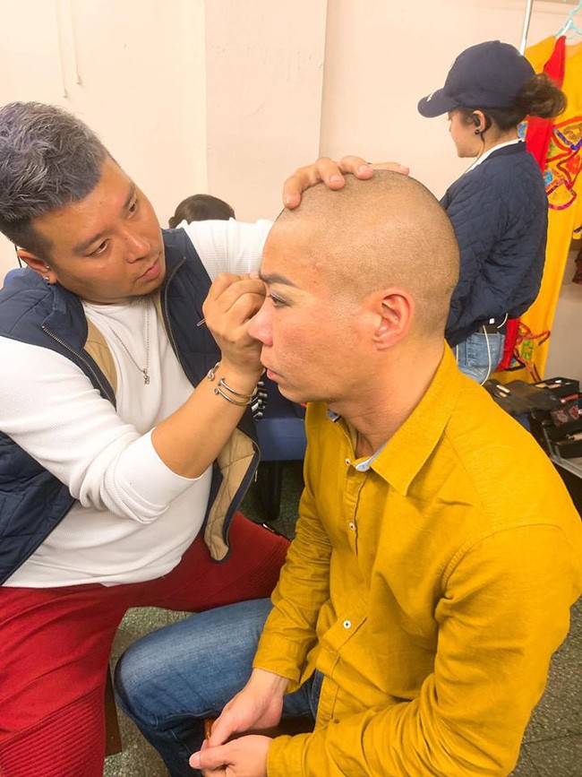 Hình ảnh đầu tiên của đêm ghi hình Táo Quân 2019: Trang phục của các Táo đã chính thức lộ diện