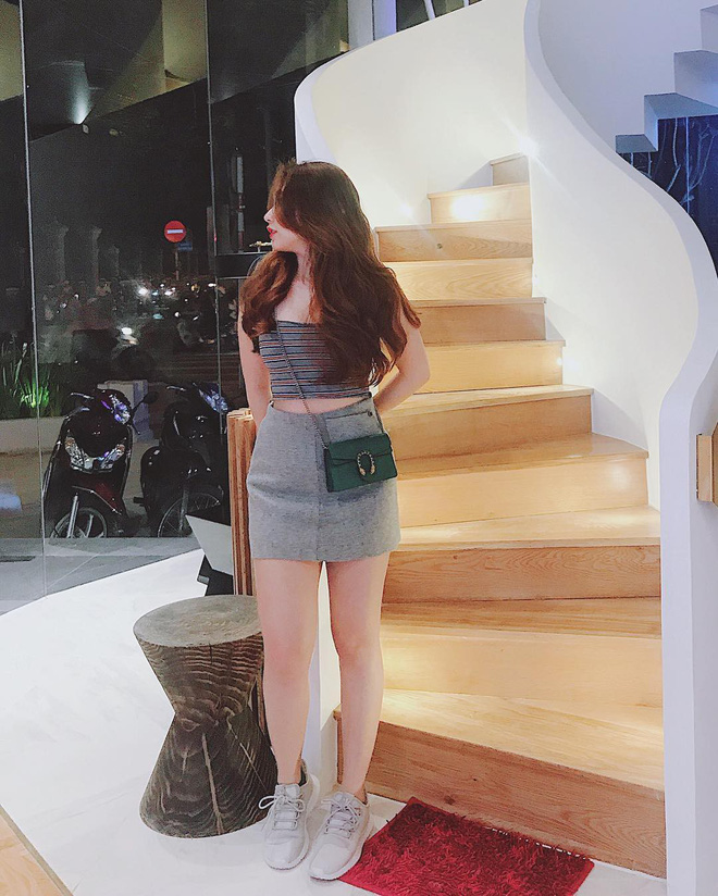 Dàn bạn gái cầu thủ Việt: Xinh đẹp, nổi tiếng nhưng chưa hết, họ còn có cuộc sống sang chảnh đáng ghen tỵ