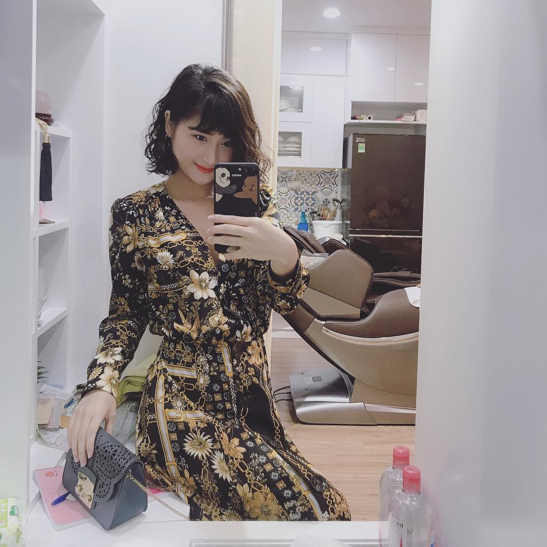 Dàn bạn gái cầu thủ Việt: Xinh đẹp, nổi tiếng nhưng chưa hết, họ còn có cuộc sống sang chảnh đáng ghen tỵ