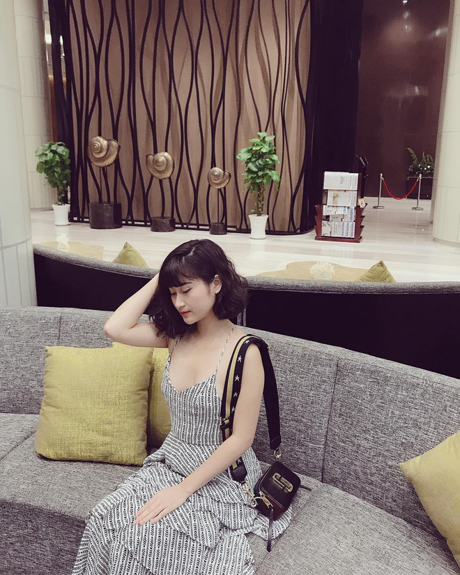 Dàn bạn gái cầu thủ Việt: Xinh đẹp, nổi tiếng nhưng chưa hết, họ còn có cuộc sống sang chảnh đáng ghen tỵ