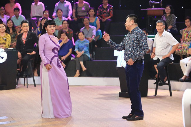 Dù Lại Văn Sâm đã nghỉ hưu nhưng MC Thảo Vân vẫn không dám làm người thay thế