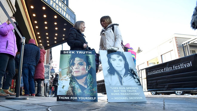 Phim tố cáo Michael Jackson lạm dụng tình dục trẻ em gây rúng động