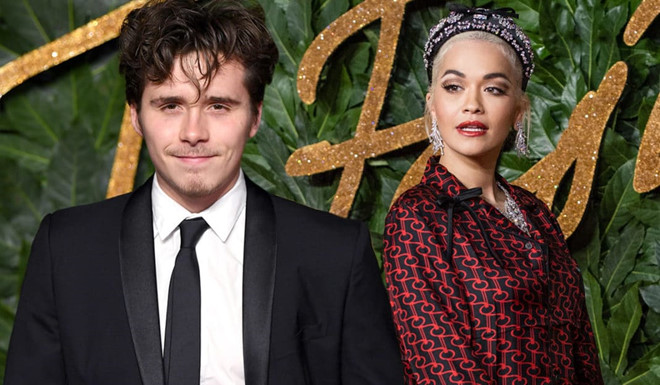 Vợ chồng Beckham phản đối con trai Brooklyn hẹn hò ca sĩ hơn 9 tuổi