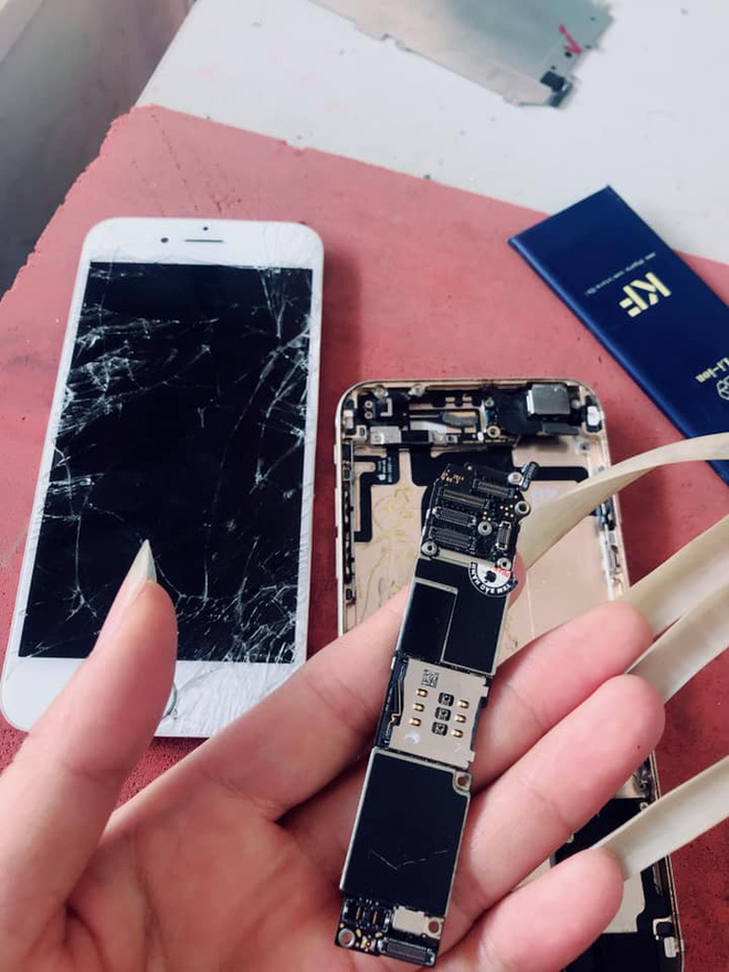 Bộ móng dài 12 cm và sở thích khác người của chàng trai Bắc Giang