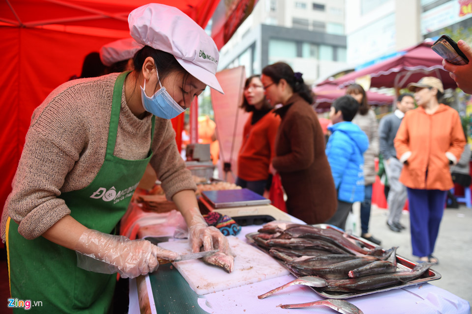 Video ảnh: Tái hiện chợ Tết thời bao cấp ở Hà Nội