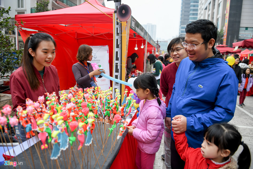 Video ảnh: Tái hiện chợ Tết thời bao cấp ở Hà Nội