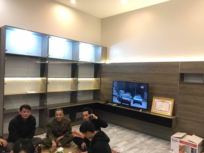 Đức Chinh hoàn tất việc xây căn nhà khang trang tặng mẹ và ông bà nội trước Tết Nguyên đán