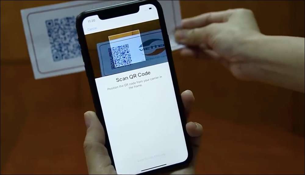 Người dùng iPhone hào hứng khi eSIM sắp dùng được tại Việt Nam, nhưng chưa vội xài ngay