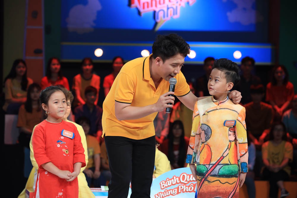 Nhanh như chớp nhí lập kỷ lục với 4 thí sinh cùng chạm đỉnh 10/10, con trai Nguyễn Hải Phong gây sốt