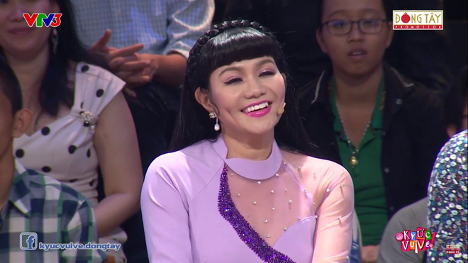 Hồng Vân: Lại Văn Sâm nên đi xuống để Thanh Bạch lên dẫn thay