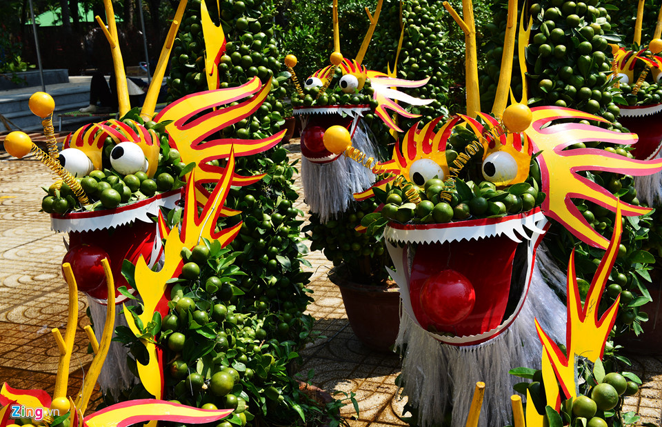 Video - Ảnh: Trái, cây cảnh độc lạ trưng Tết ở Sài Gòn