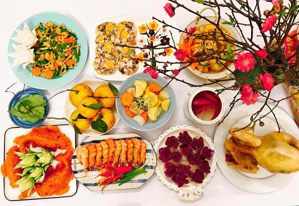 Mâm cỗ cúng ông Công ông Táo ngập tràn MXH, xem xong ai cũng ngộp thở vì quá đẹp