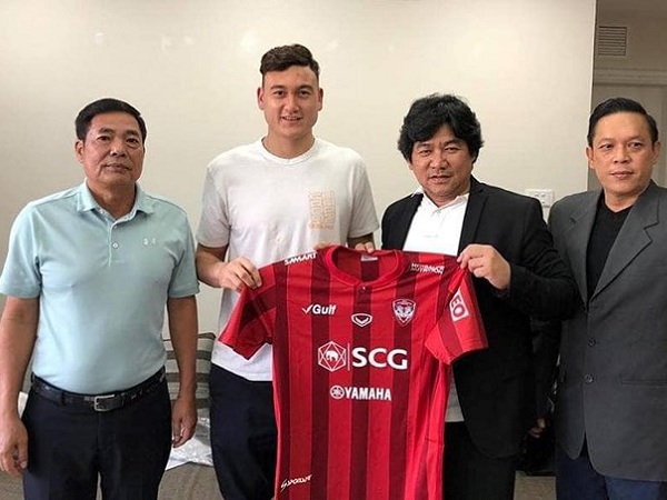 Lâm tây viết tâm thư tạm biệt đầy xúc động để sang Thái chơi bóng, Quế Ngọc Hải vào lầy lội bóc phốt bạn thân