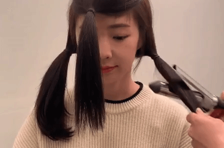 Tạo kiểu tóc bồng bềnh đuôi chữ C chanh xả như sấy tóc ngoài tiệm với mẹo ai cũng có thể tự làm