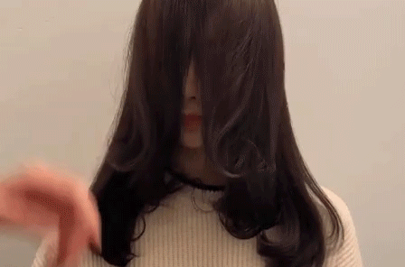 Tạo kiểu tóc bồng bềnh đuôi chữ C chanh xả như sấy tóc ngoài tiệm với mẹo ai cũng có thể tự làm