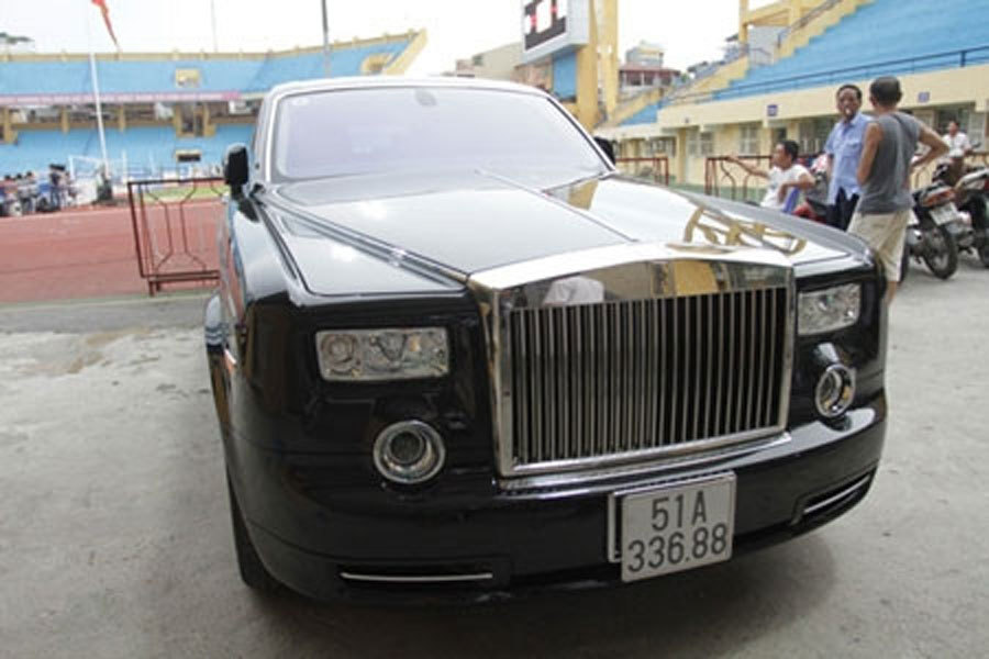 Rolls-Royce và đại gia Việt: Cám cảnh phận long đong