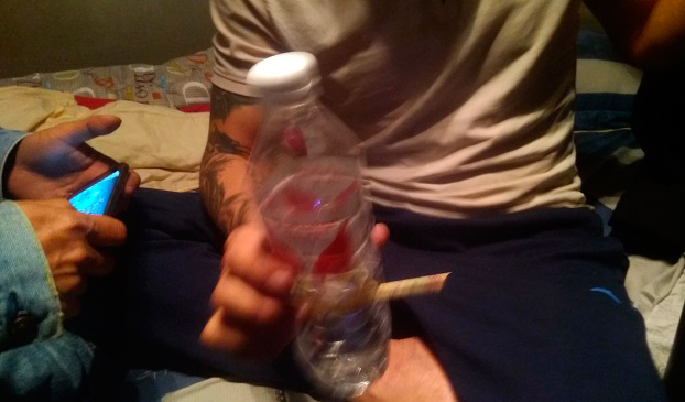 Hãi hùng tài xế xe container mở tiệc lẩu ma túy’ trên cabin