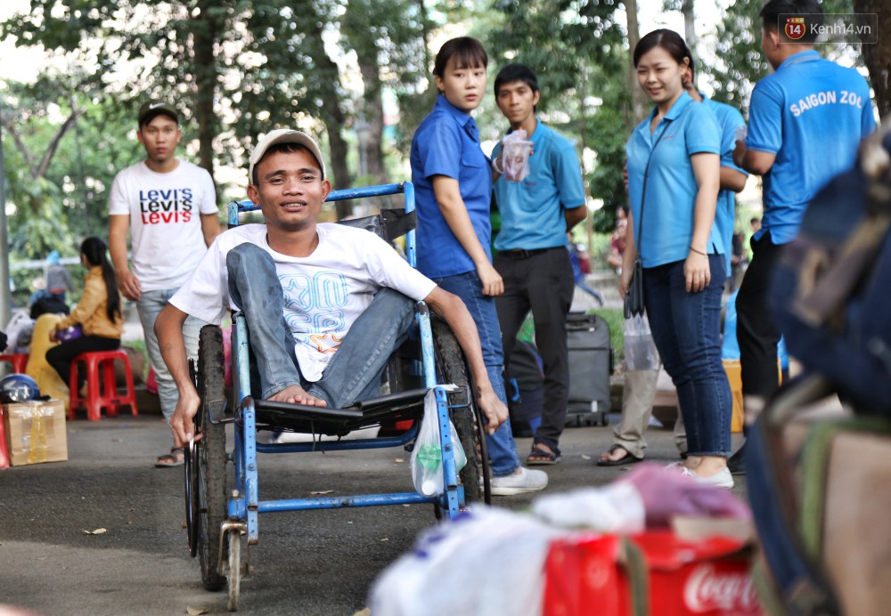 Chuyến xe nghĩa tình chở miễn phí 600 sinh viên và lao động nghèo ở Sài Gòn về quê ăn Tết Kỷ Hợi 2019