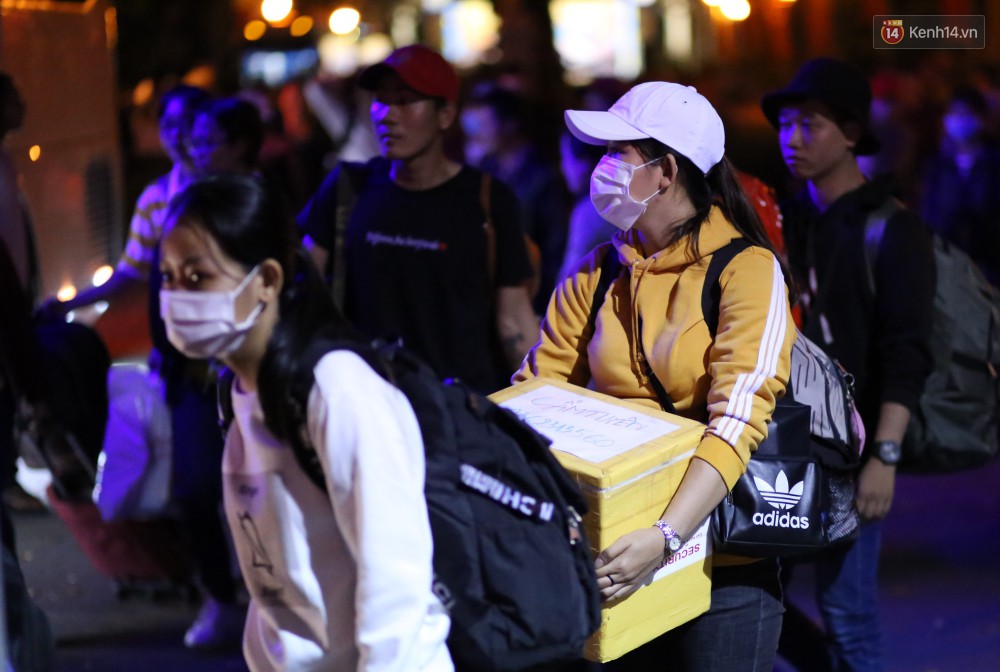 Chuyến xe nghĩa tình chở miễn phí 600 sinh viên và lao động nghèo ở Sài Gòn về quê ăn Tết Kỷ Hợi 2019