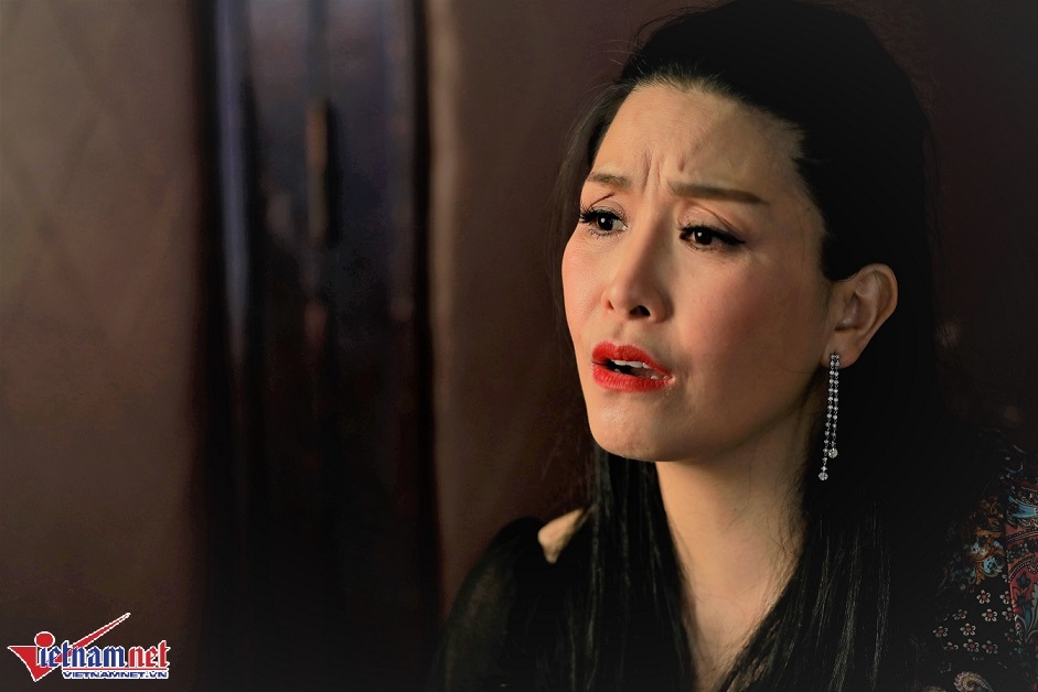 Kiều Oanh trắng tay sau khi sang tên tài sản cho hai con