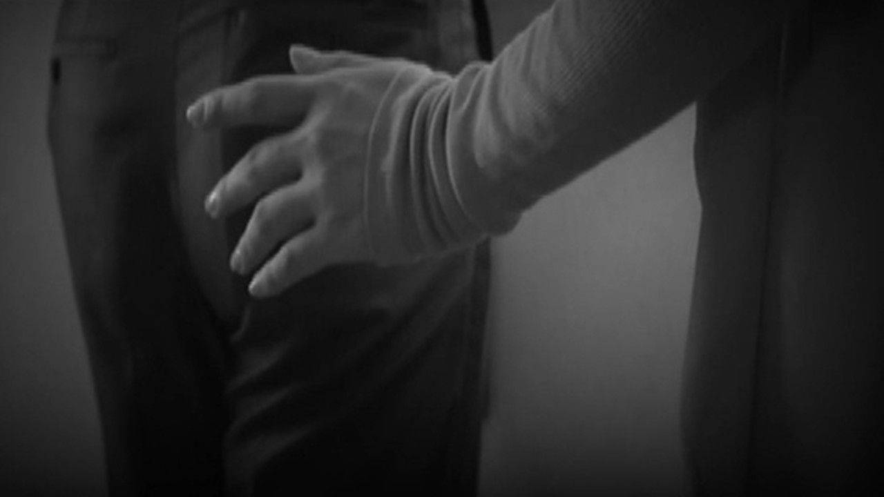 Chấn động: Thực tập sinh Produce 101 đồng loạt kiện nữ CEO U60 bạo hành tình dục, còn rủ em ruột thực hiện cùng Chấn động: Thực tập sinh Produce 101 đồng loạt kiện nữ CEO U60 bạo hành tình dục, còn rủ em ruột thực hiện cùng