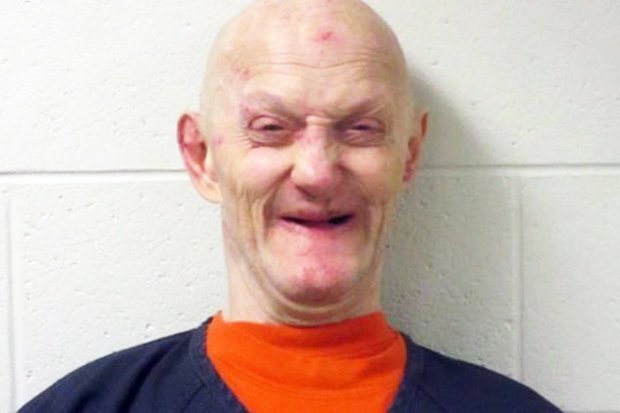 Chồng bắt cóc vợ khỏi viện dưỡng lão để chơi ma túy, tiệc sex