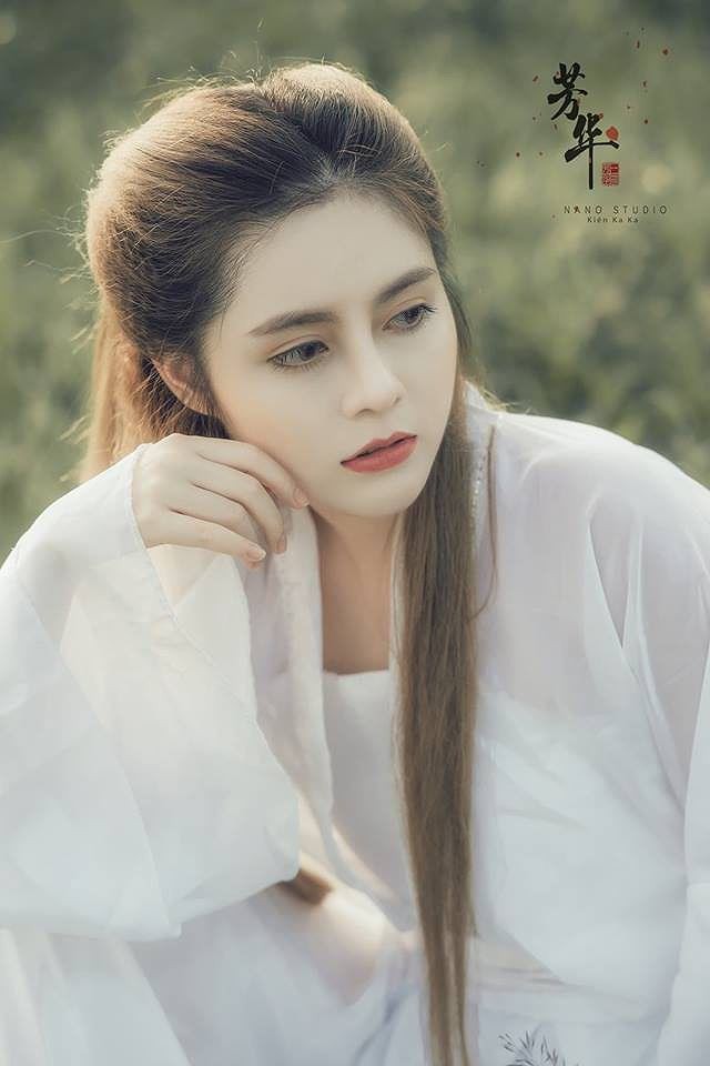 Phương cave trong Quỳnh Búp Bê bất ngờ tham gia Táo Quân 2019