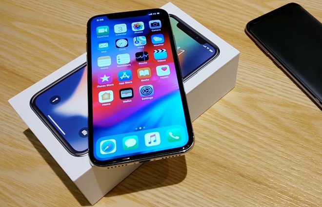 iPhone X dựng giá hơn 10 triệu đã được tạo ra như thế này