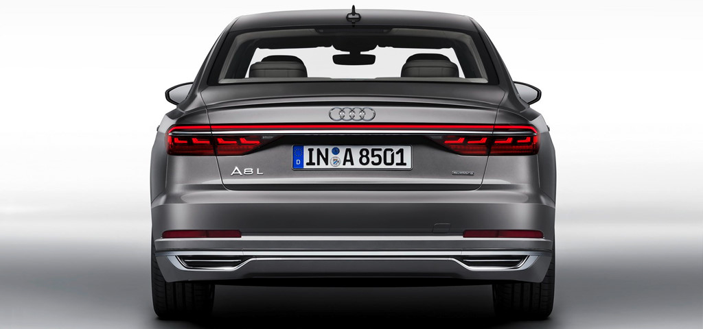 BMW 7-Series đọ dáng Audi A8 và Mercedes-Benz S-Class